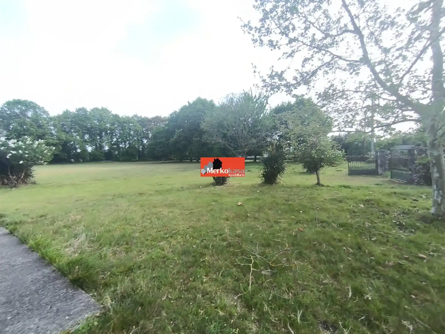 Finca rústica en venta en O Corgo   con Jardín privado