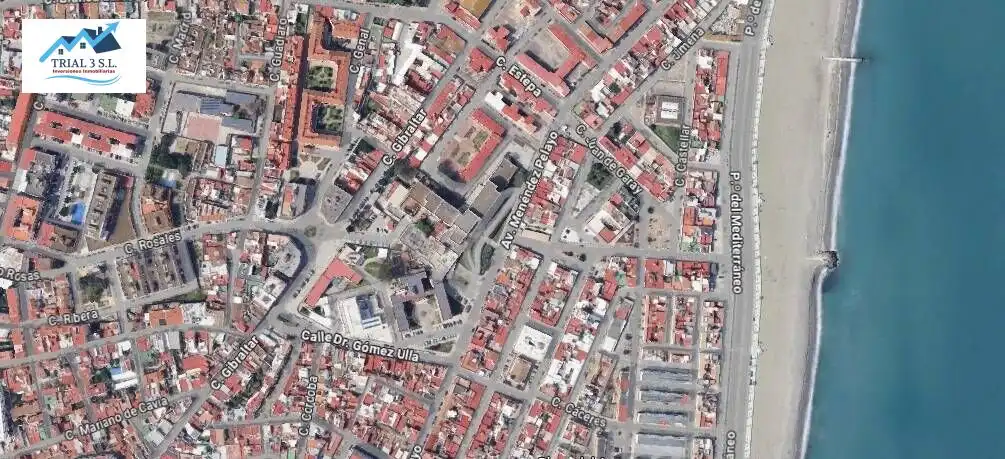 Casa en venda a Calle GIBRALTAR, imagen 2