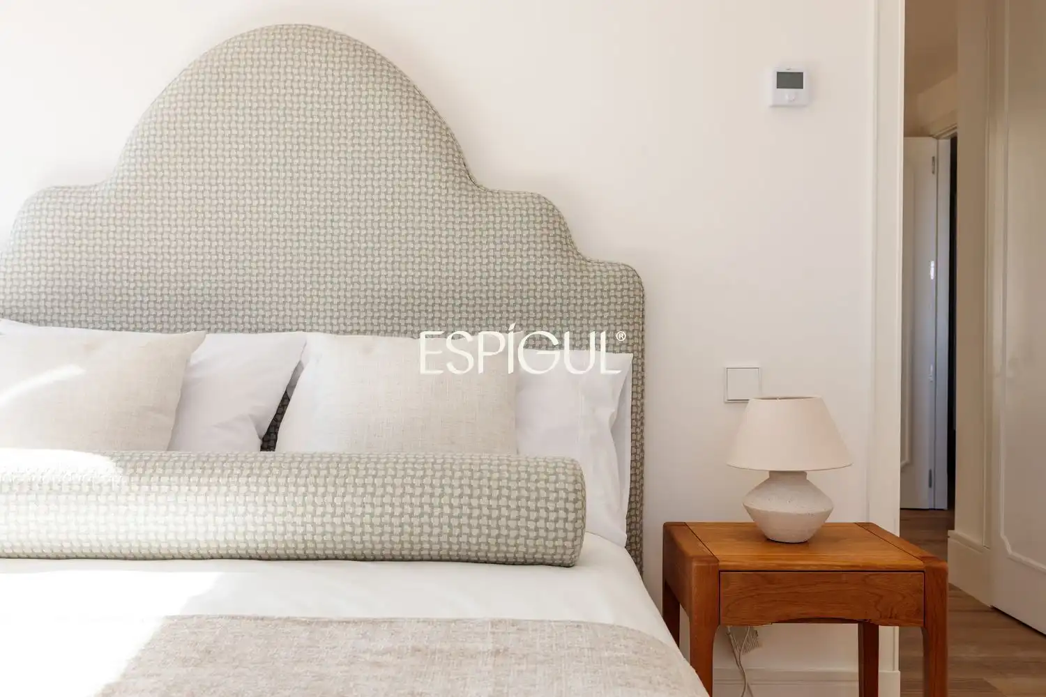 Schlafzimmer von Wohnung zum Verkauf in Madrid mit Klimaanlage, Heizung und Terrasse
