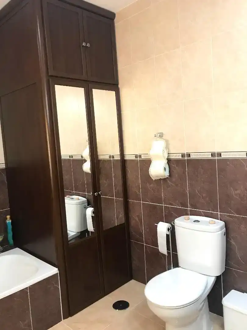 Bany de Dúplex en venda en Tocina amb Aire condicionat, Traster i Moblat
