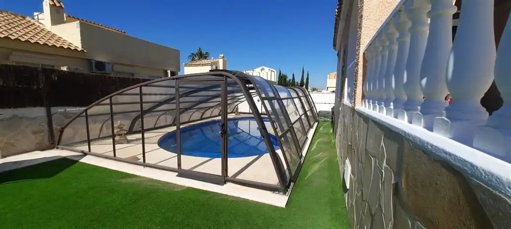 Piscina de Casa o xalet en venda en Mazarrón amb Aire condicionat, Calefacció i Jardí privat