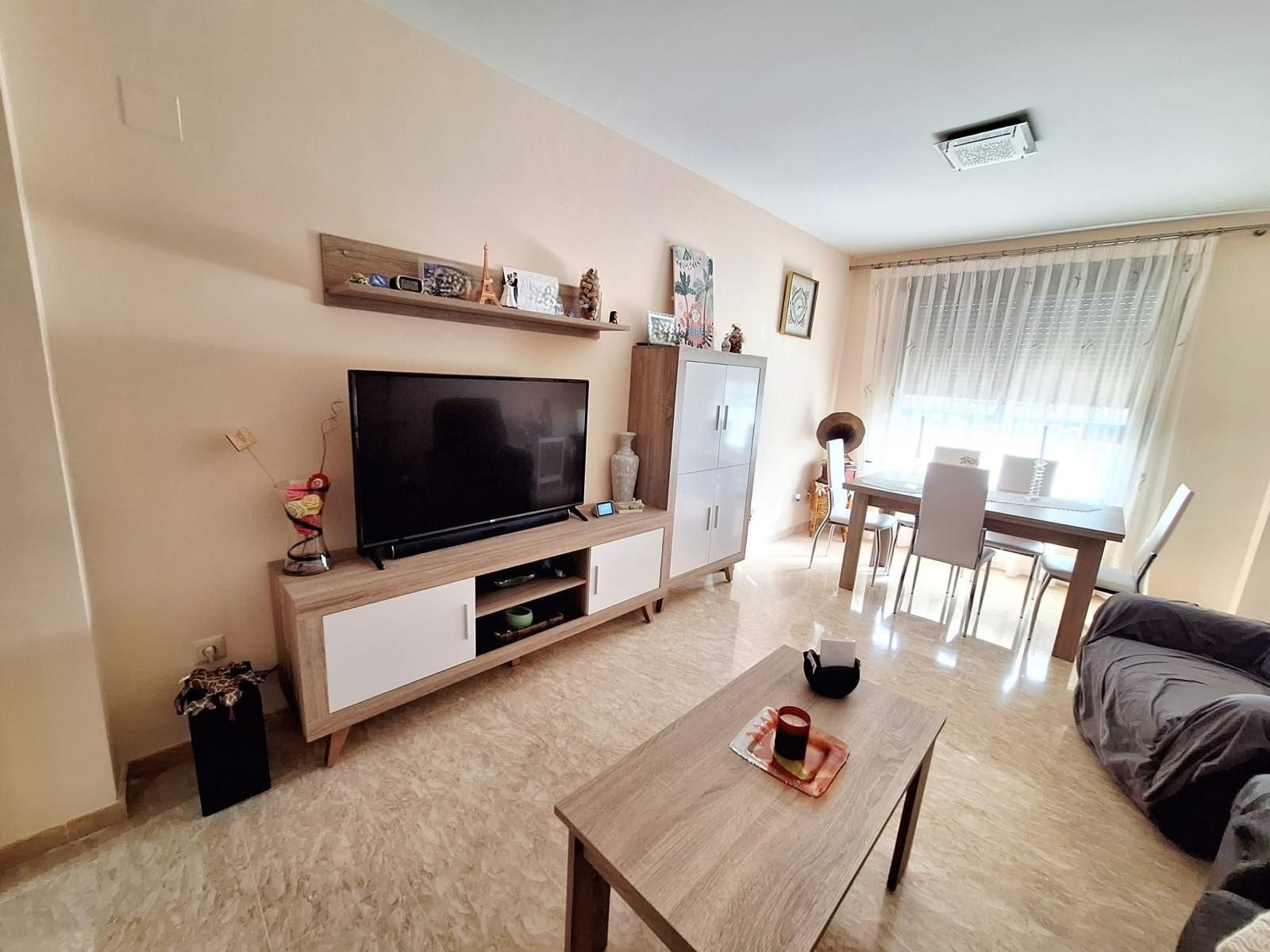 Sala d'estar de Planta baixa en venda en Carcaixent amb Aire condicionat, Terrassa i Traster