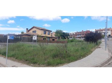 Terreny residencial en venda a Calle DE LA RECLOSA