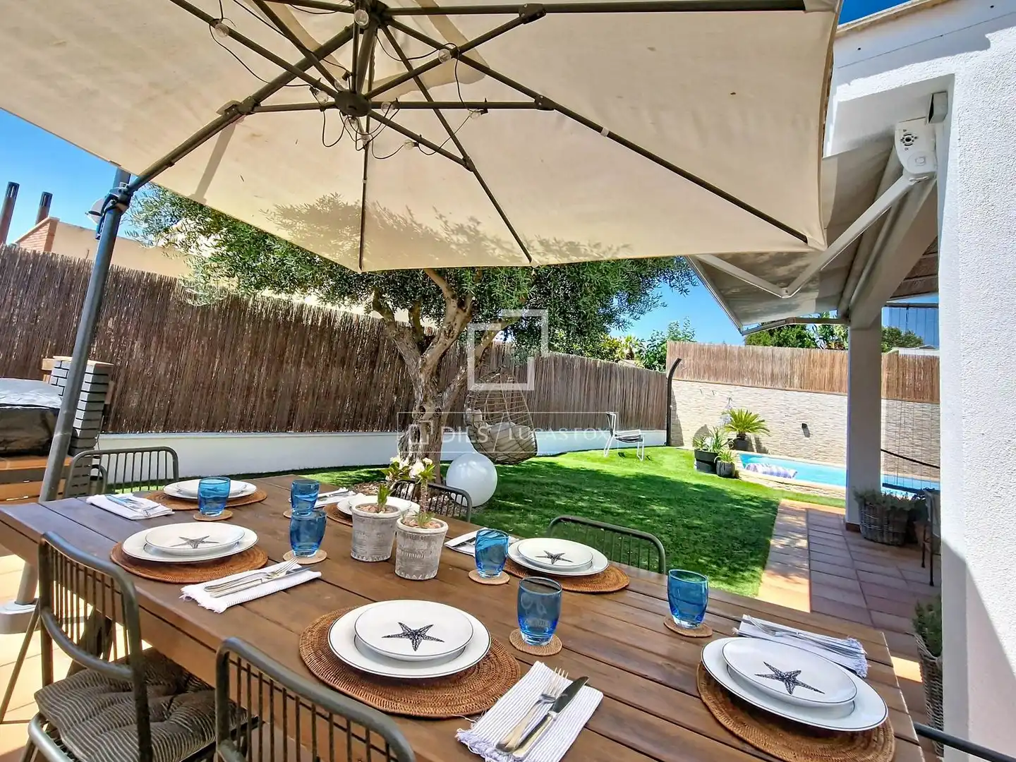Terrassa de Casa o xalet en venda en Calafell amb Aire condicionat, Calefacció i Jardí privat