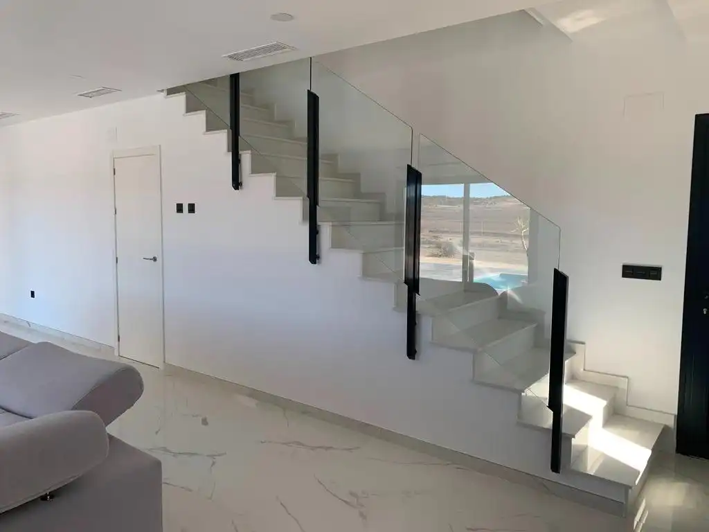 Chalet con piscina en venta en El Pinós / Pinoso, imagen 5