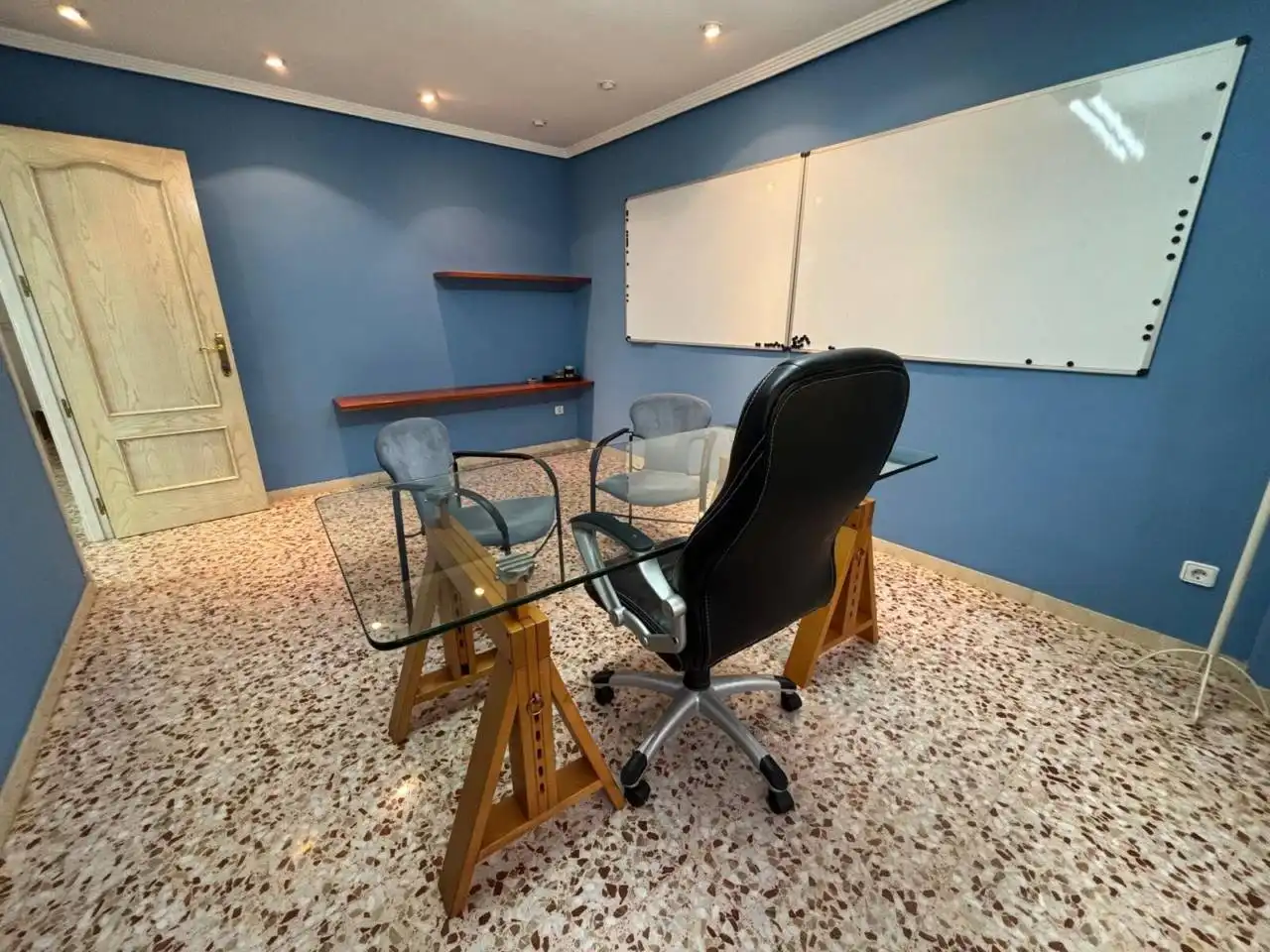 Office space with lift to rent in Calle Antonino Vera 22, imagen 4