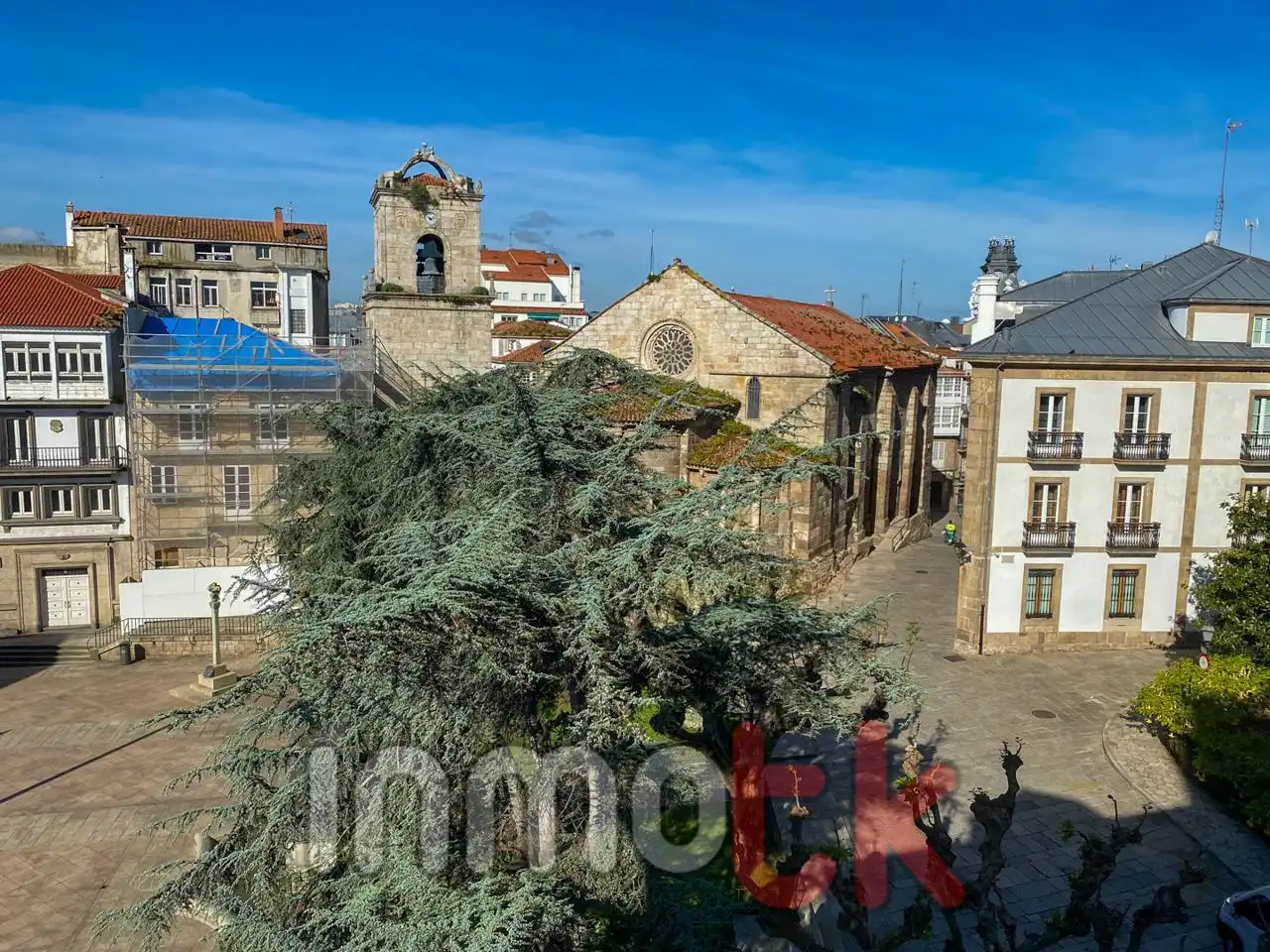 Vista exterior de Pis de lloguer en A Coruña Capital  amb Calefacció
