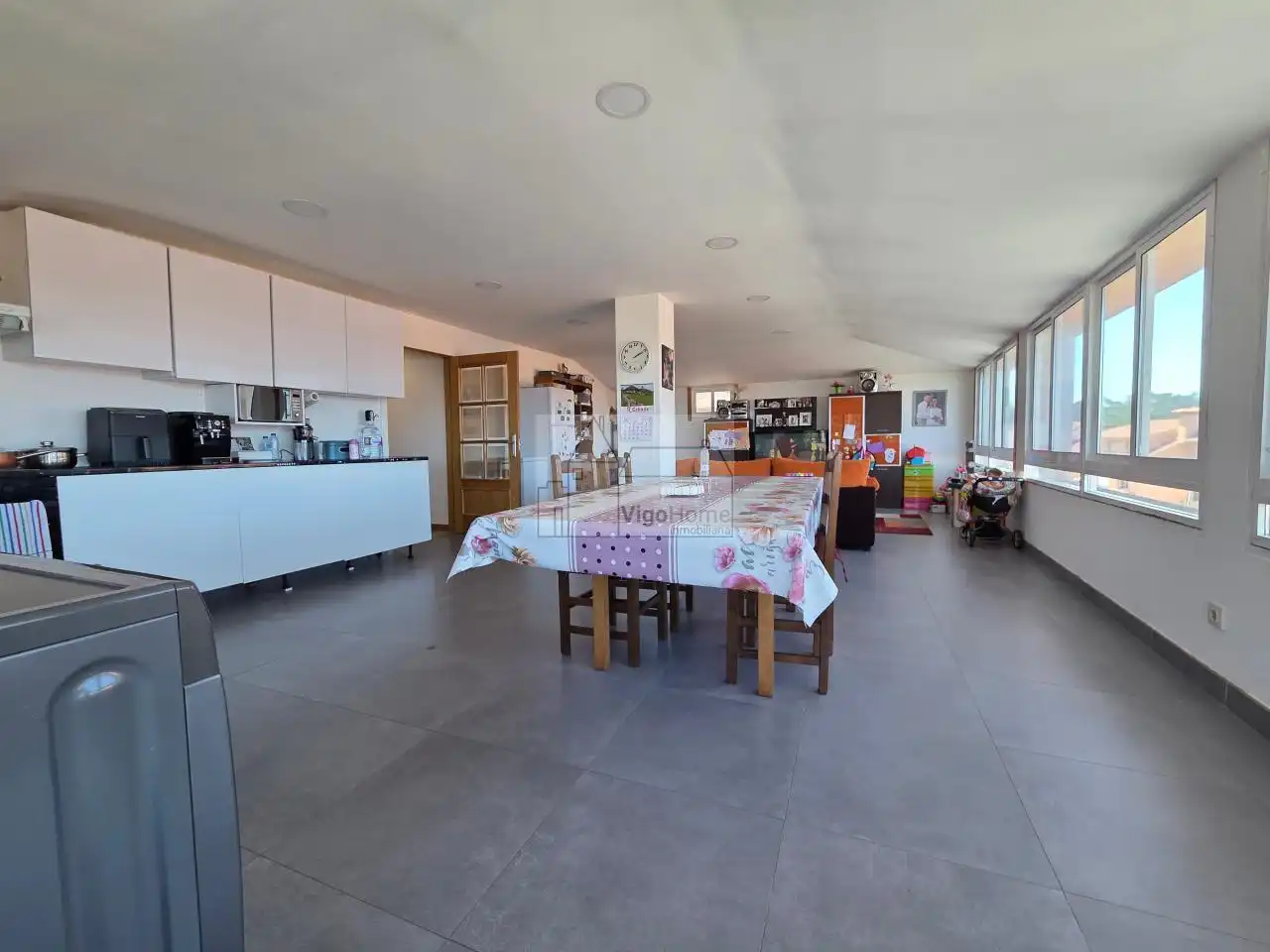 Cocina de Casa o chalet en venta en Vigo  con Calefacción y Jardín privado