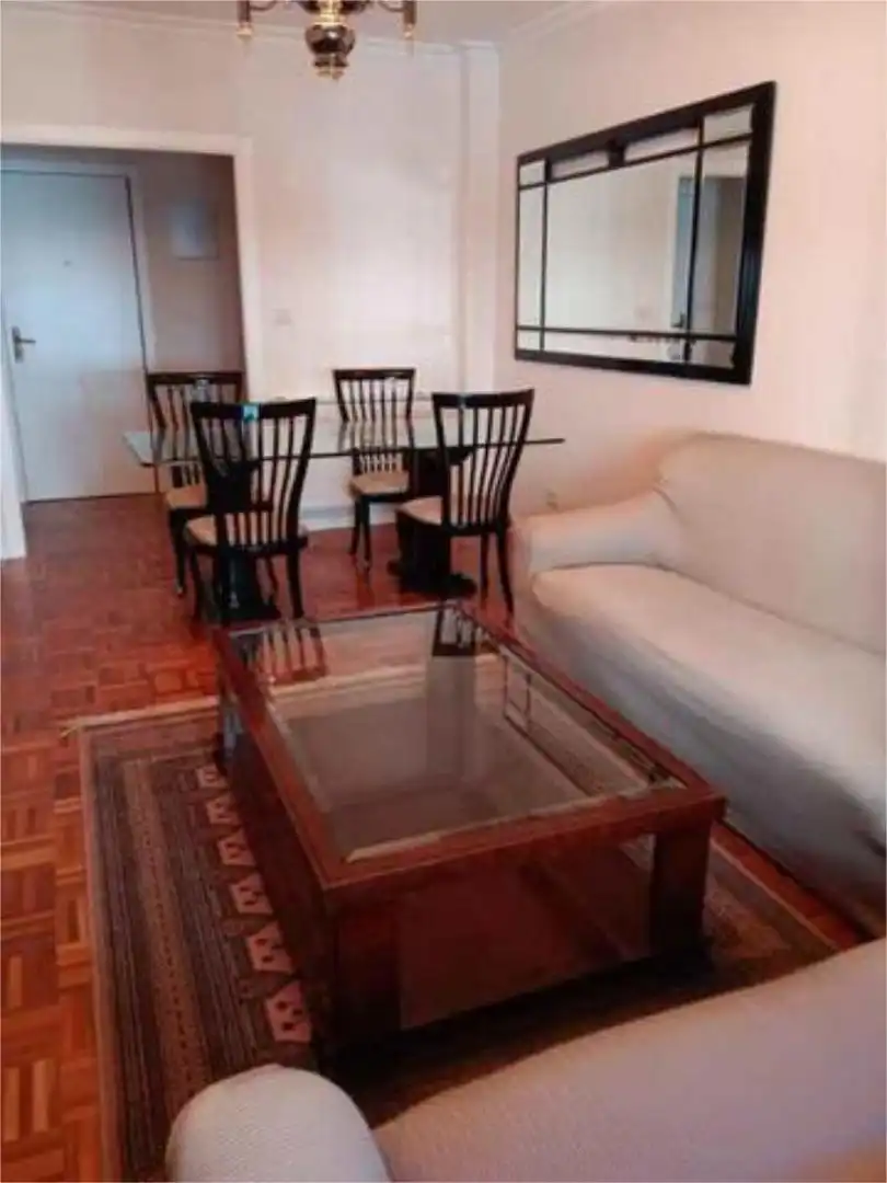 Piso con ascensor en alquiler en Rúa Florentino Cuevillas