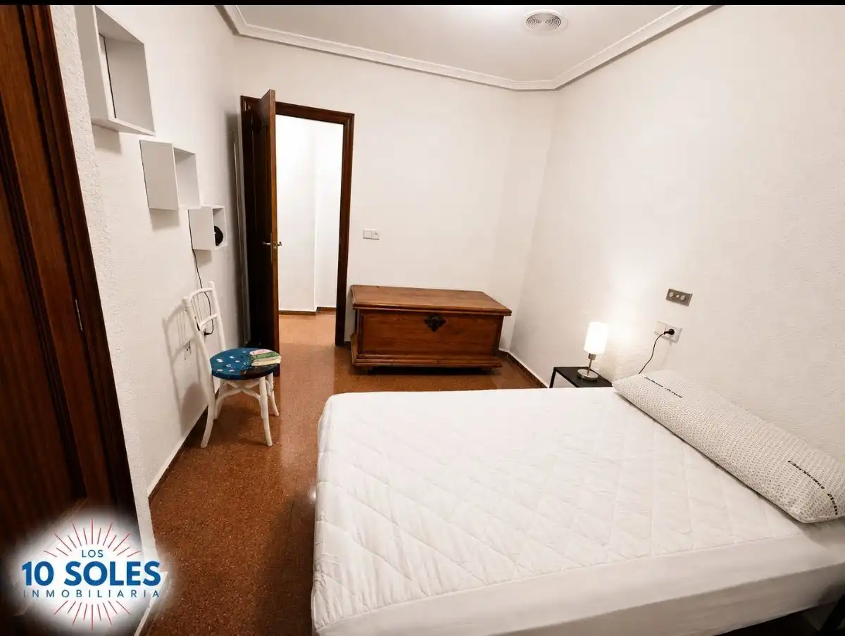 Schlafzimmer von Wohnungen zur Miete in Orihuela mit Klimaanlage, Heizung und Terrasse