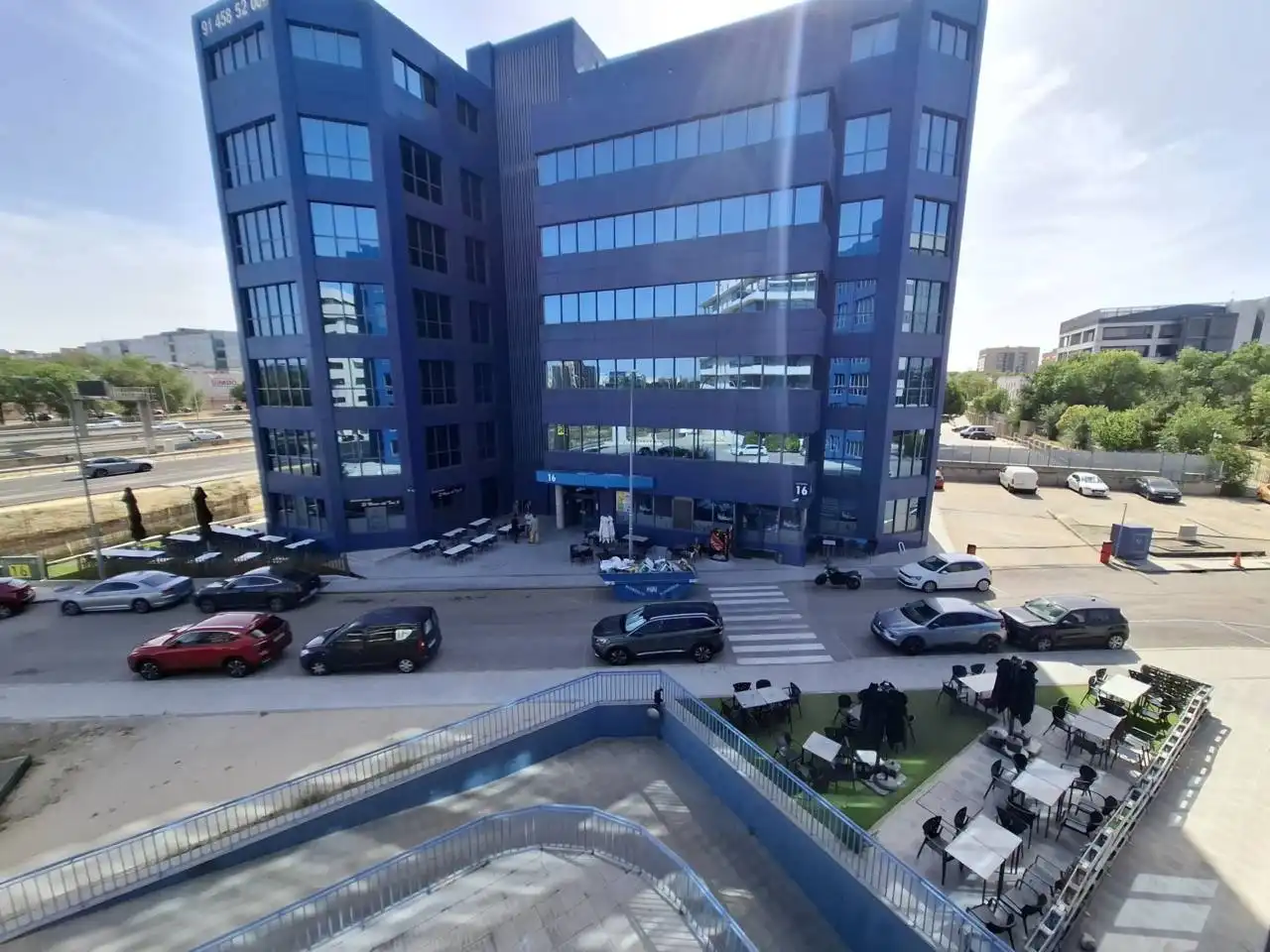 Exterior view of Office for rent in Madrid  with Air Conditioner, Heating and Alarm