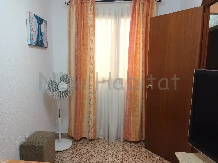 Dormitori de Casa adosada en venda en Castellón de la Plana / Castelló de la Plana amb Aire condicionat i Terrassa