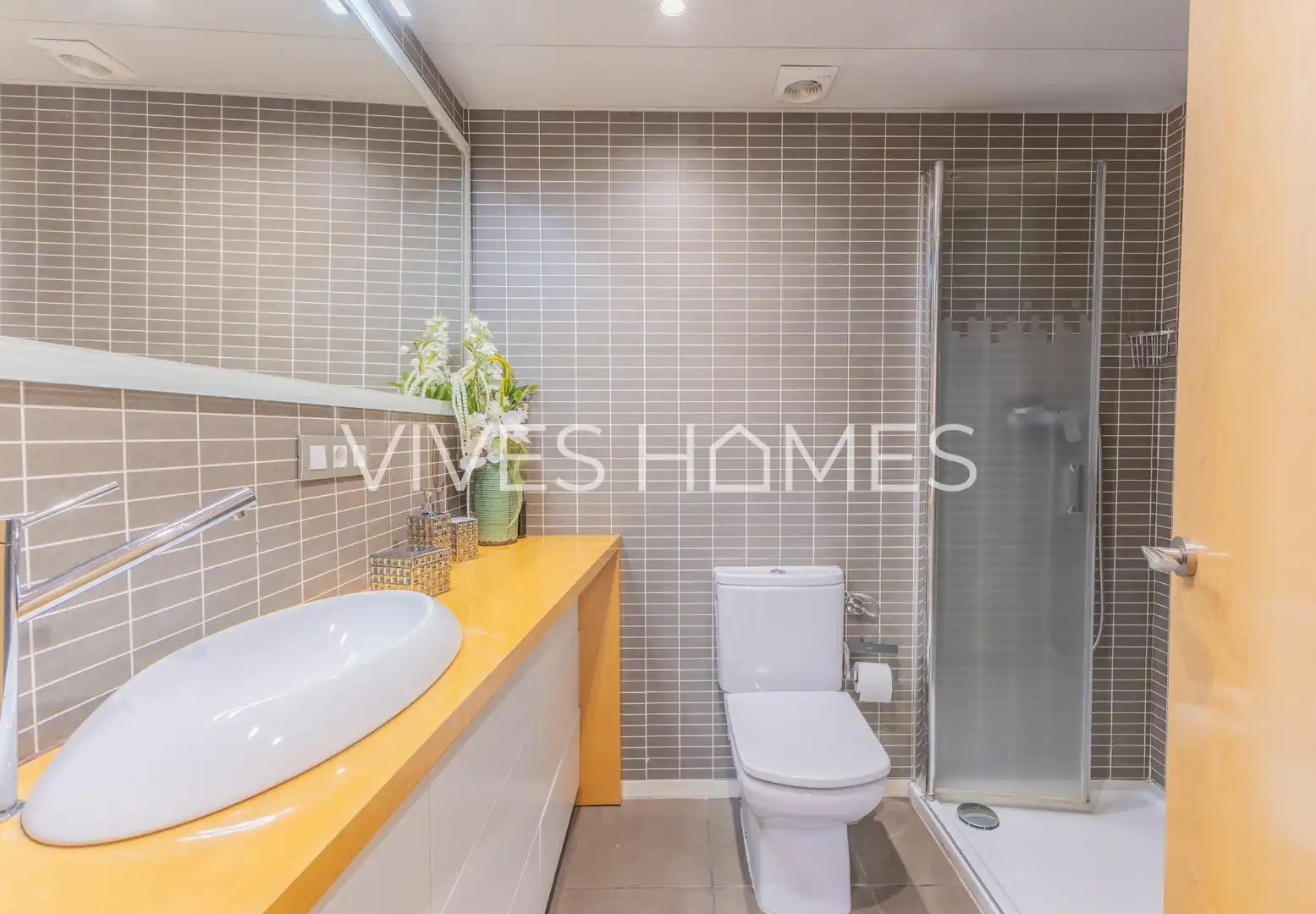 Bathroom of Duplexes for sale in Mataró  with Air Conditioner, Heating and Terrace
