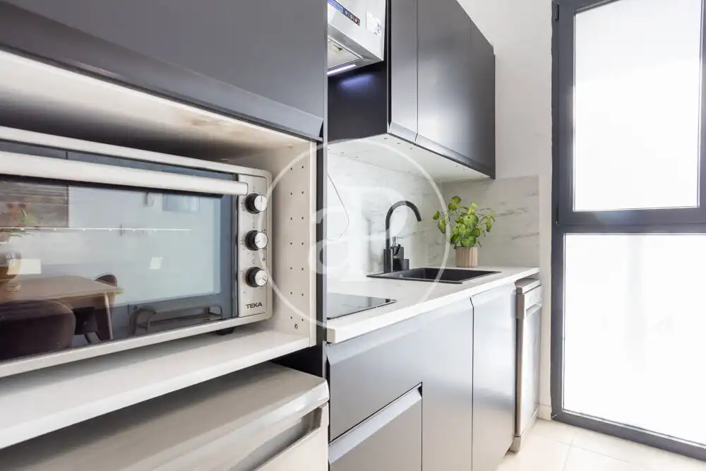 Cuina de Loft de lloguer en Valencia amb Aire condicionat i Moblat