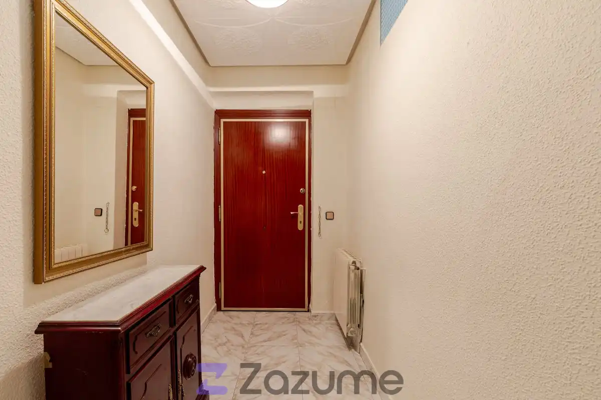 Flat for rent in Madrid  with Heating, Furnished and Washing machine