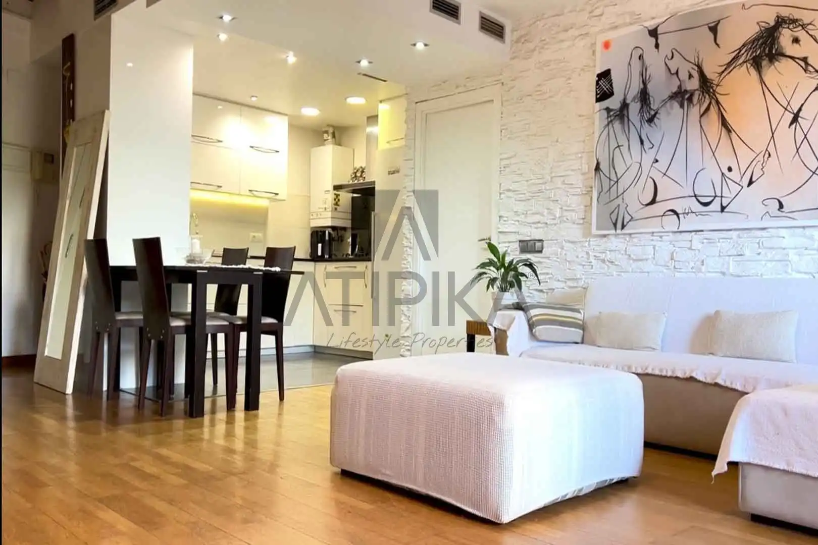 Living room of Duplexes for sale in Sitges  with Heating, Parquet flooring and Terrace