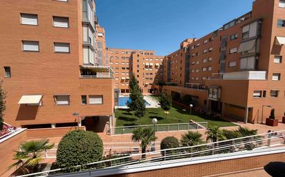 Exterior view of Flat for sale in  Madrid Capital  with Terrace