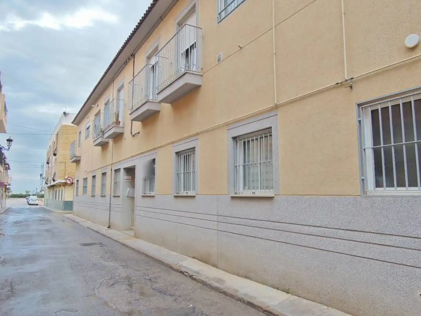 Vista exterior de Pis en venda en Rafelbuñol / Rafelbunyol amb Aire condicionat