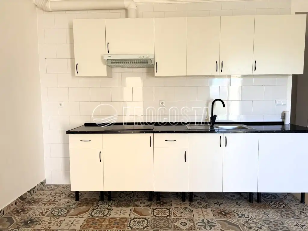 Kitchen of Apartments for sale in Almuñécar
