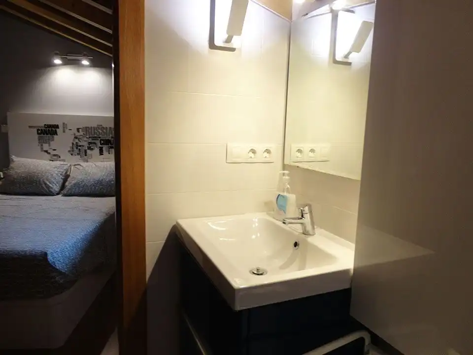 Bathroom of Houses for sale in Salas de los Infantes  with Heating and Furnished