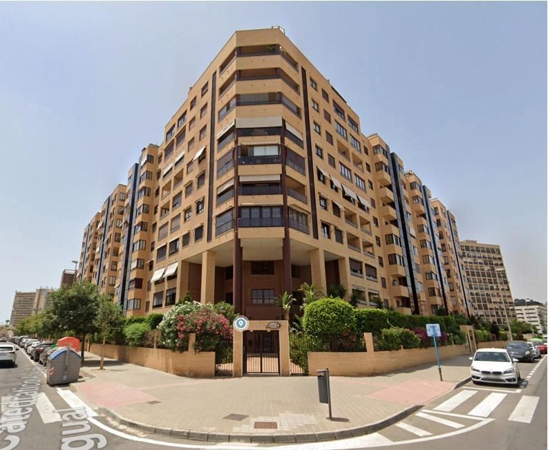 Exterior view of Attic to rent in Alicante / Alacant  with Air Conditioner, Heating and Private garden