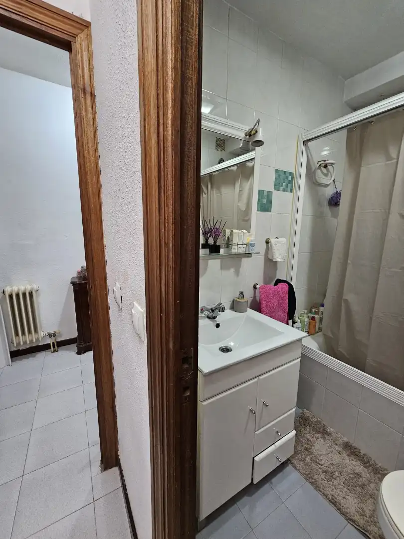 Baño de Piso en venta en Talavera de la Reina con Aire acondicionado, Calefacción y Amueblado