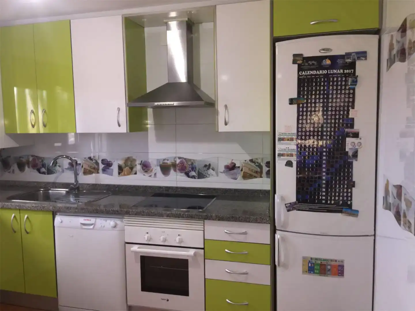 Cocina de Ático en venta en El Torno  con Aire acondicionado, Trastero y Balcón