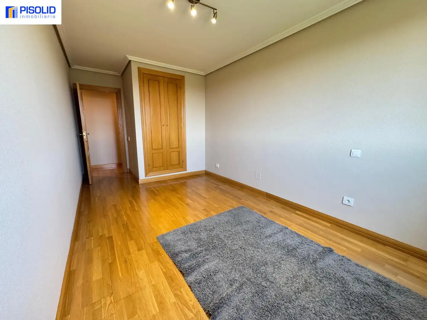 Wohnung zur Miete in Calle CIUDAD DE LA HABANA, Parquesol