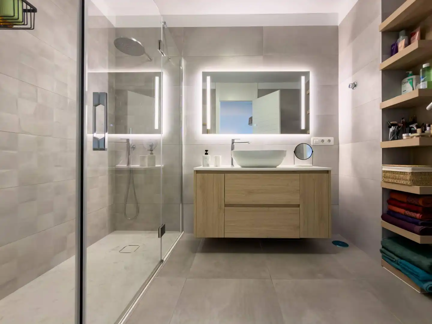 Bany de Apartament en venda en San Cristóbal de la Laguna amb Jardí privat, Terrassa i Piscina comunitària