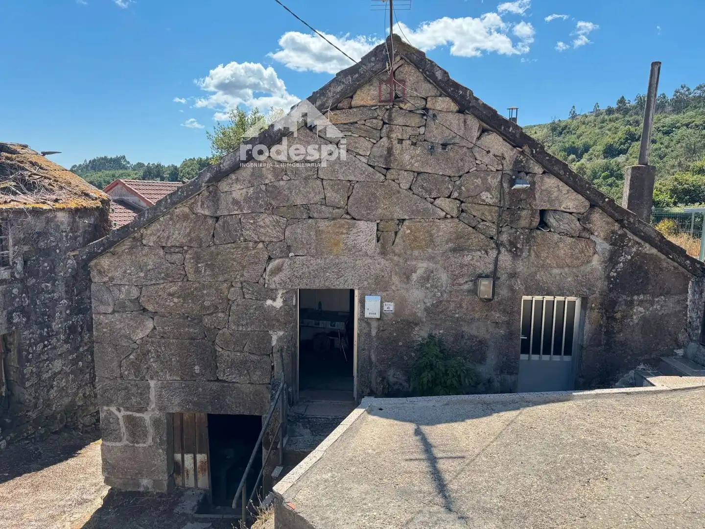 Vista exterior de Casa o chalet en venta en A Cañiza   con Trastero
