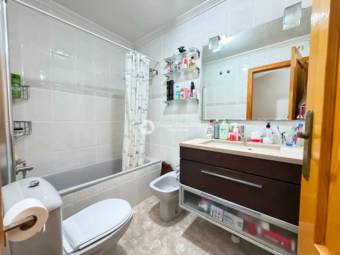 Baño de Apartamento en venta en San Pedro del Pinatar con Aire acondicionado, Calefacción y Trastero