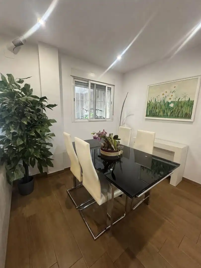 Comedor de Planta baja de alquiler en Valencia con Aire acondicionado y Amueblado