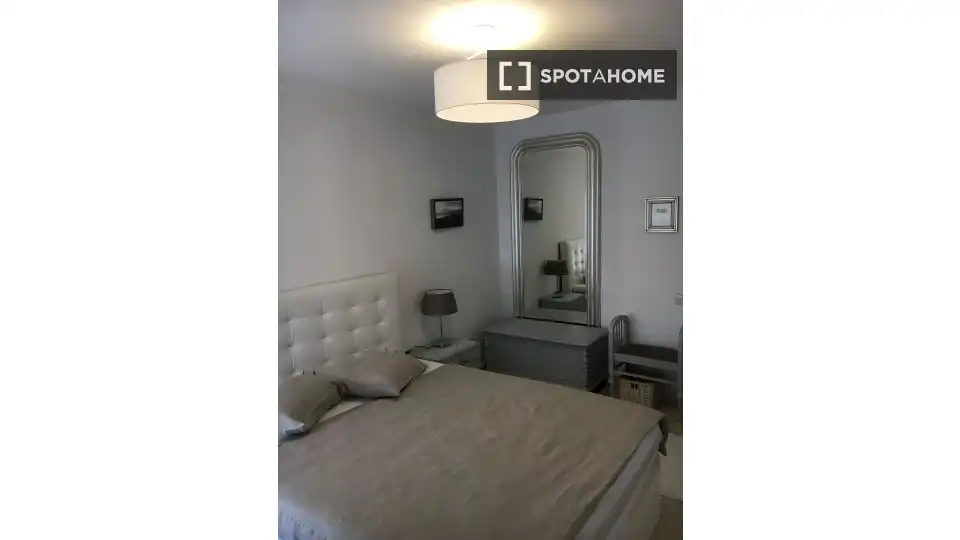 Habitación de Piso de alquiler en Alicante / Alacant con Aire acondicionado, Calefacción y Amueblado