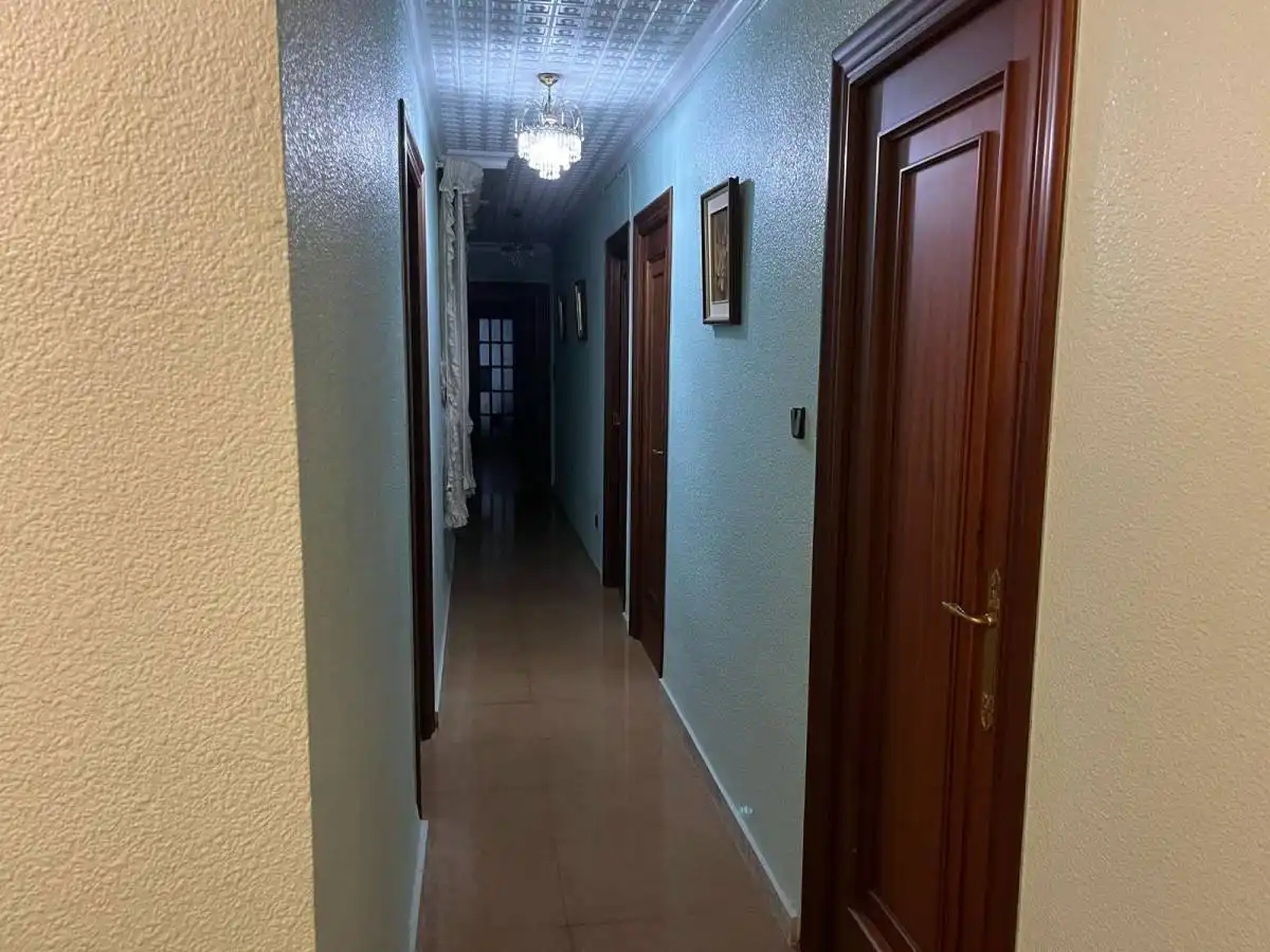 Appartamento con ascensore in vendita a Calle Virgen de Monserrate, imagen 2