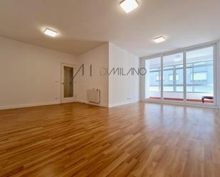 Living room of Flat to rent in Vigo   with Heating, Terrace and Storage room