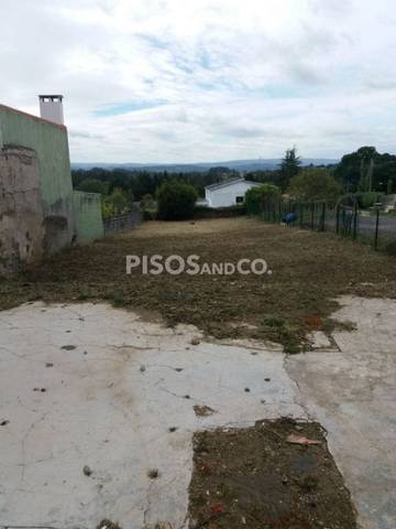 Terreno residencial en Venta en Avenida Ramón Nuñez Montero en Oleiros pueblo