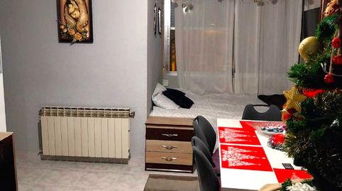 Foto 3 de Piso en venta en Calle del Ampurdán, 15, Zarzaquemada, Leganés