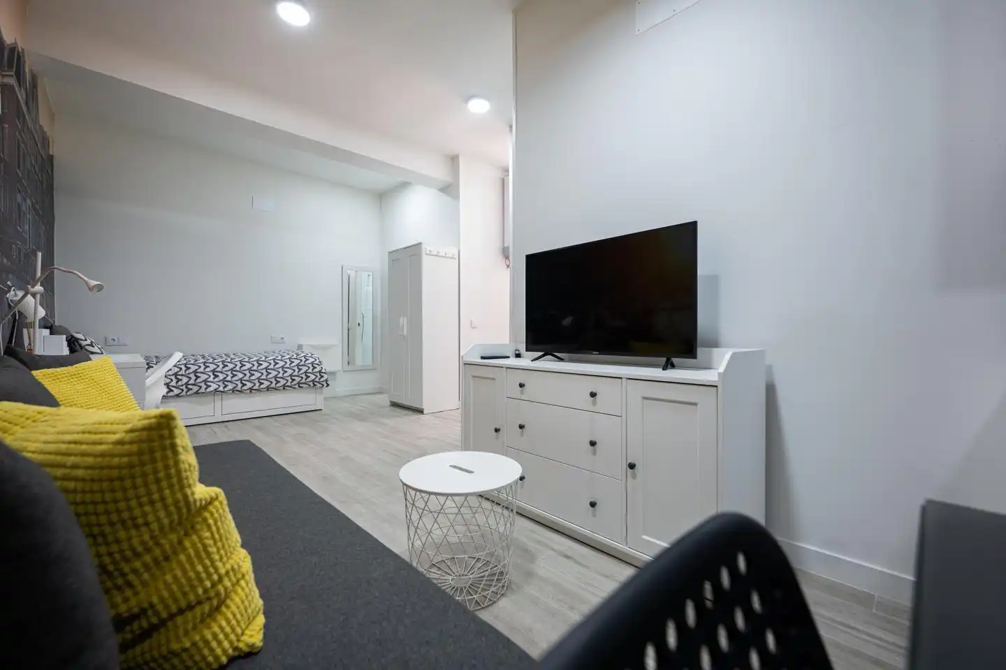 Habitación de Planta baja en venta en Ávila con Calefacción y Amueblado