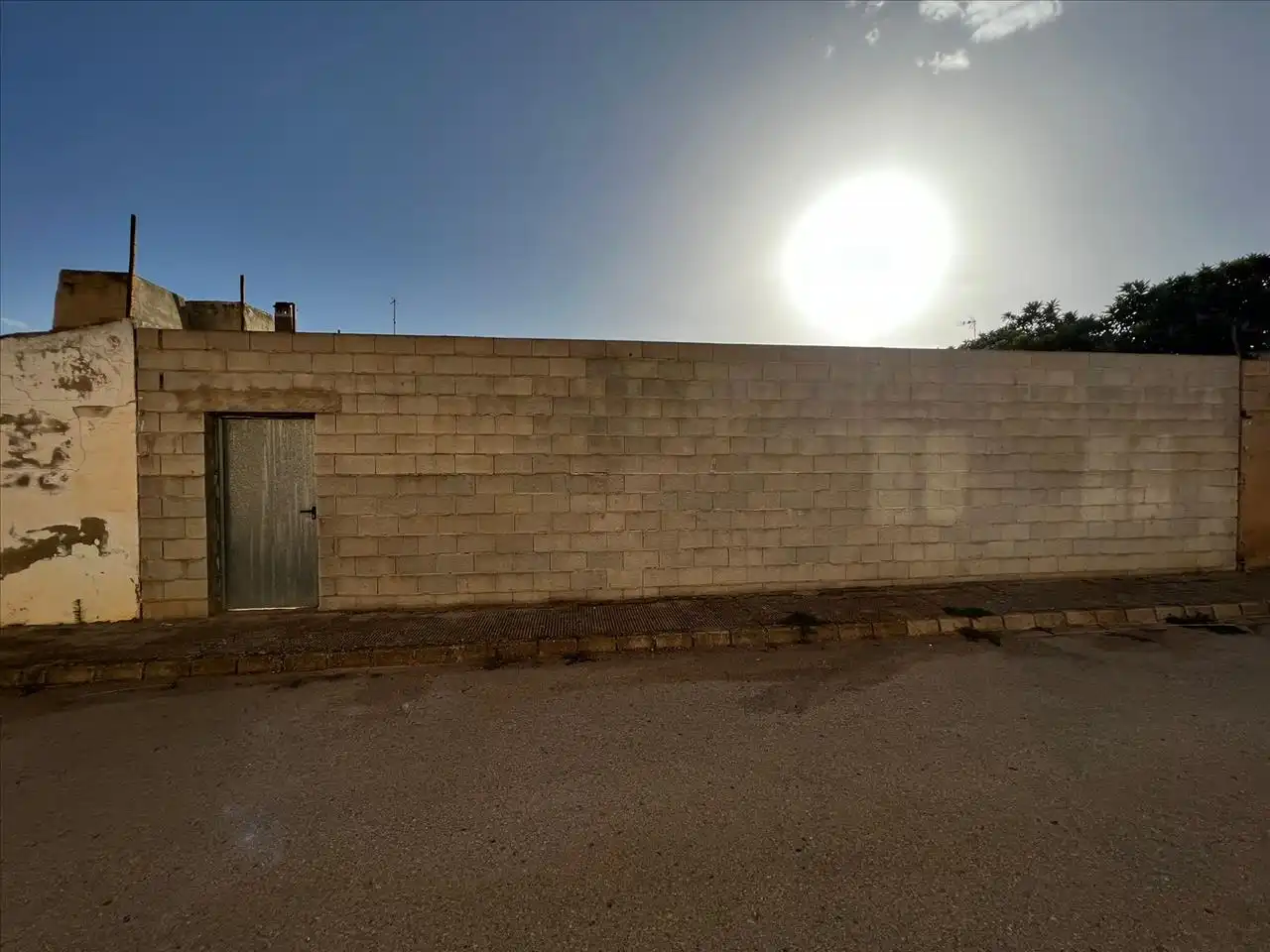 Vista exterior de Residencial en venda en Abengibre