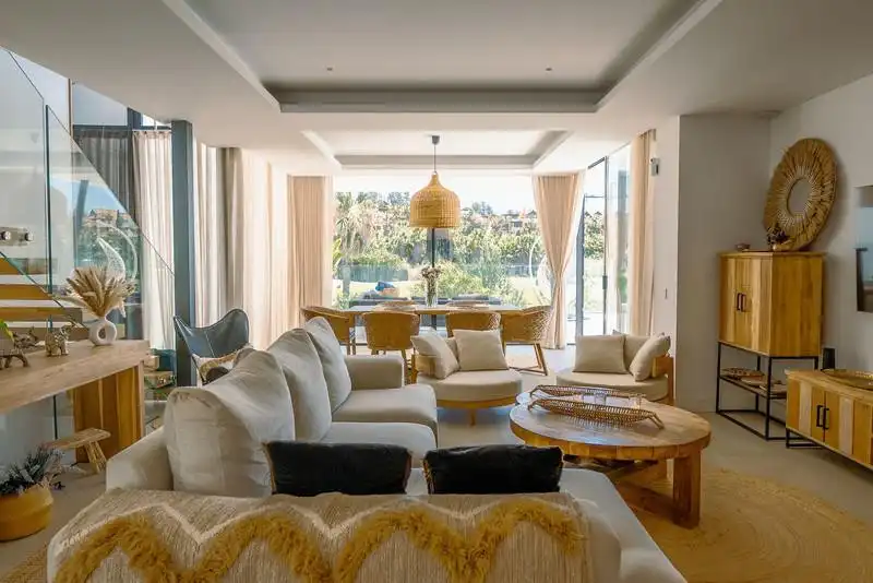 Living room of Houses for rent in Estepona  with Air Conditioner, Heating and Private garden