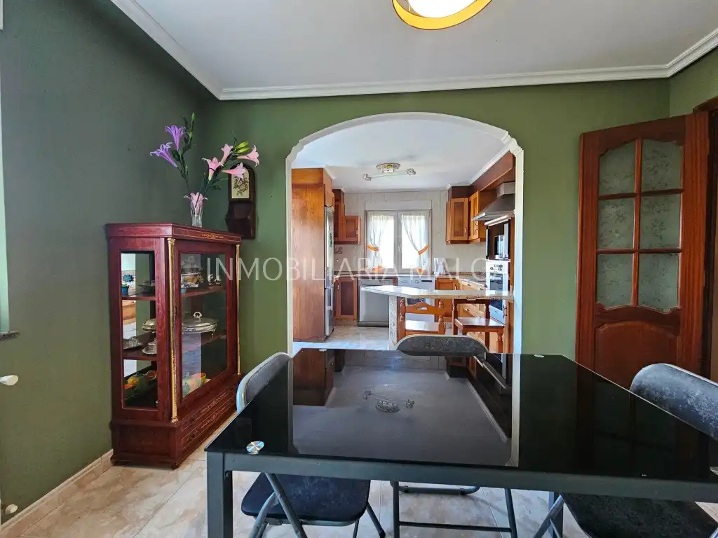 Cocina de Casa o chalet en venta en Colunga con Calefacción, Jardín privado y Parquet