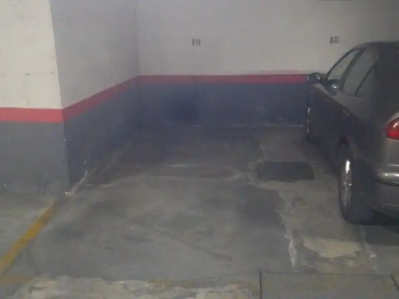 Garage for rent in Madrid
