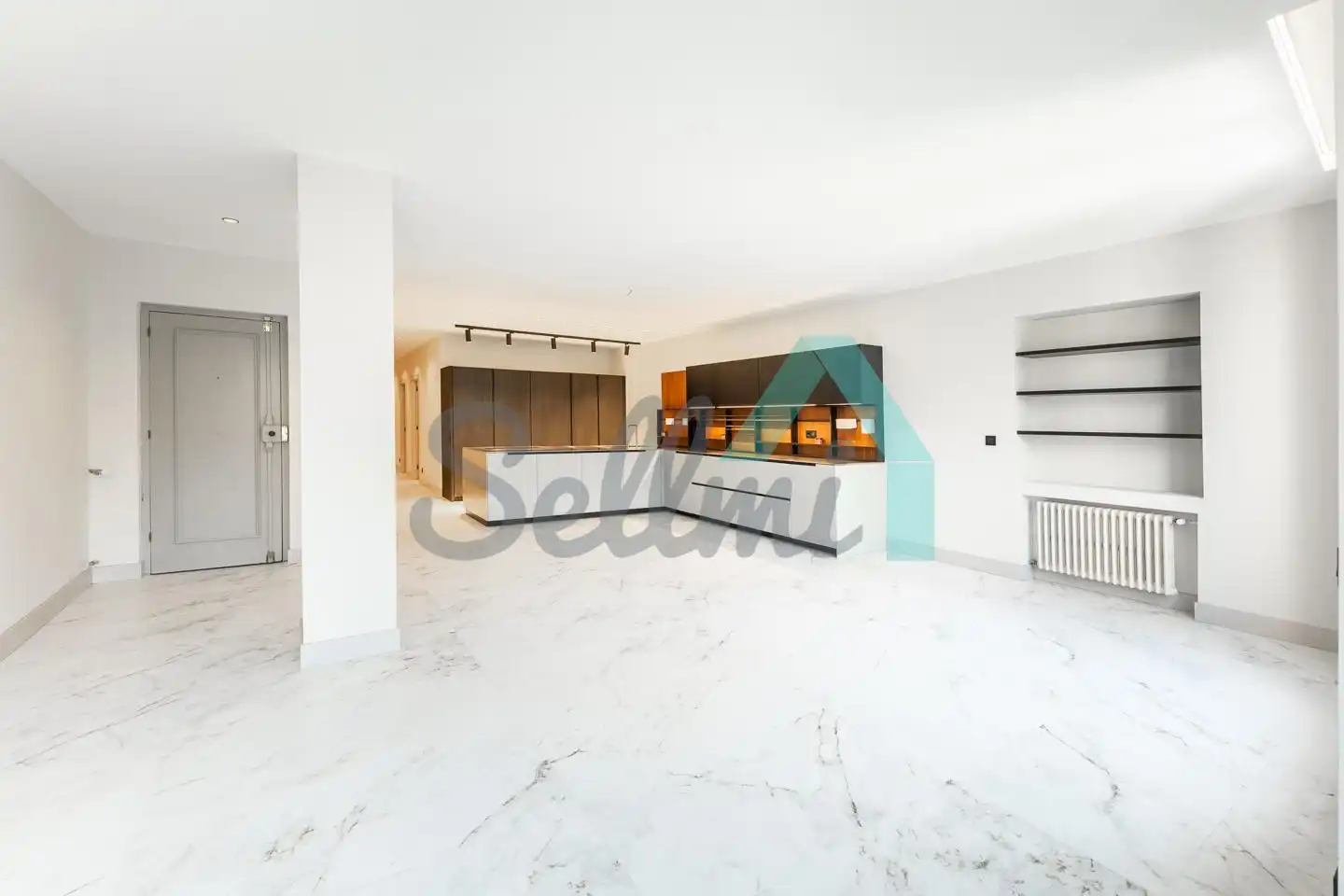Cocina de Piso en venta en Oviedo  con Calefacción, Trastero y Balcón