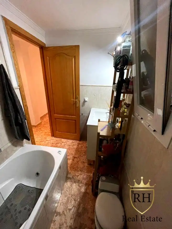Baño de Piso en venta en  Palma de Mallorca con Aire acondicionado y Balcón