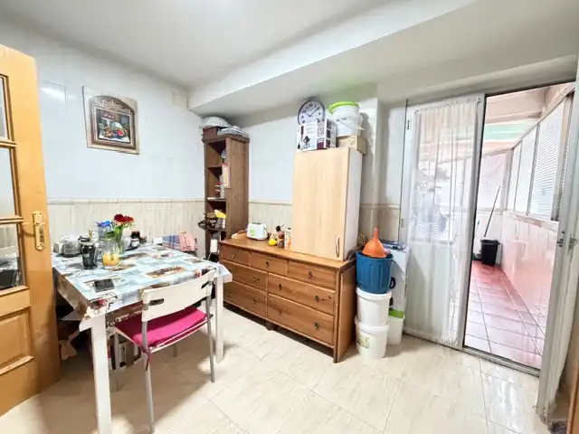 Küche von Wohnung zum Verkauf in Coslada mit Klimaanlage, Heizung und Terrasse