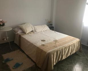 Bedroom of Apartment to share in Torrevieja