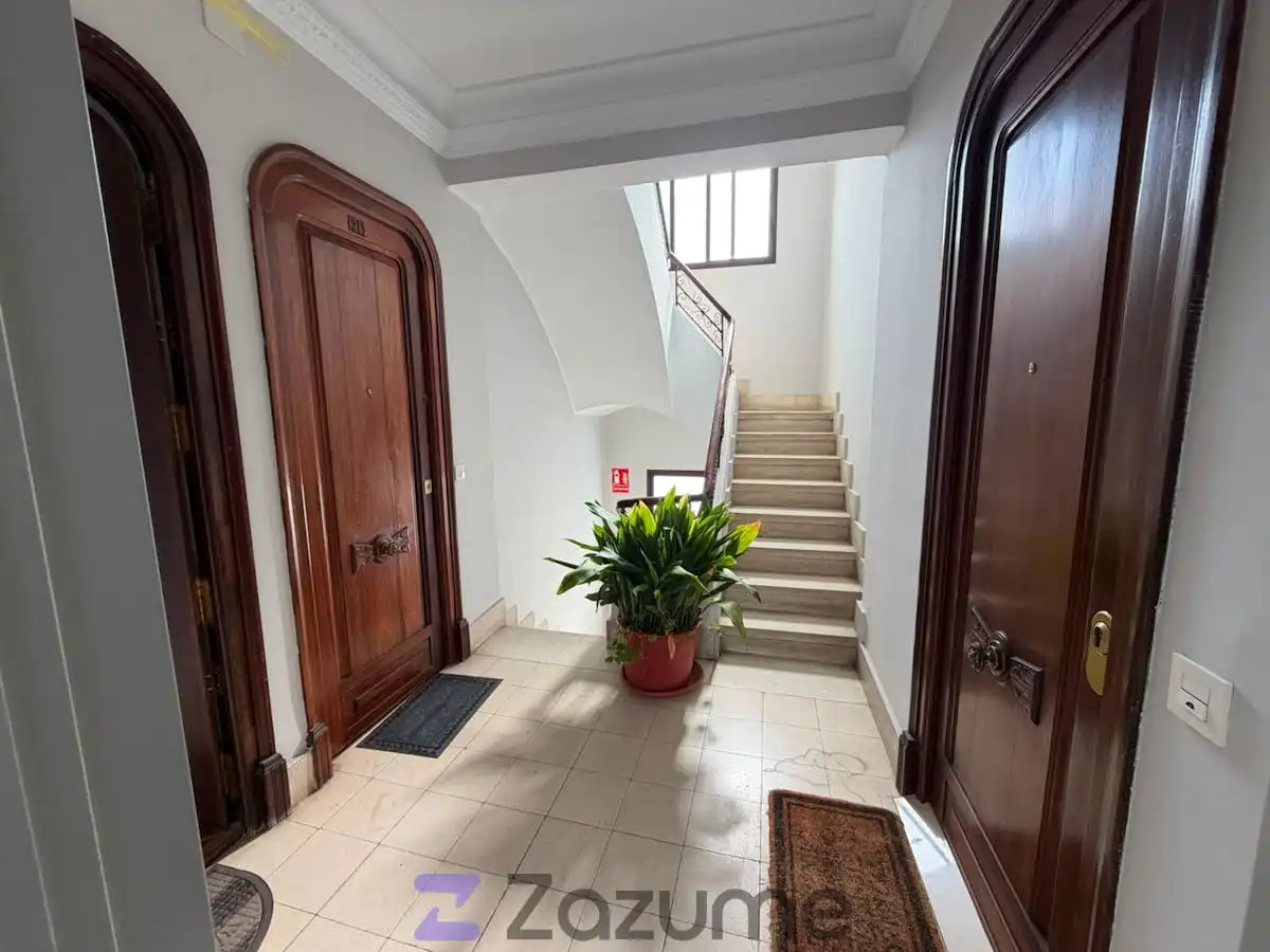 Piso de alquiler en Valencia con Parquet, Amueblado y Horno