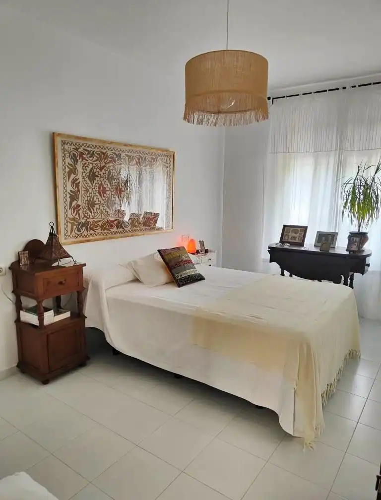 Habitación de Casa adosada en venta en Algeciras con Jardín privado