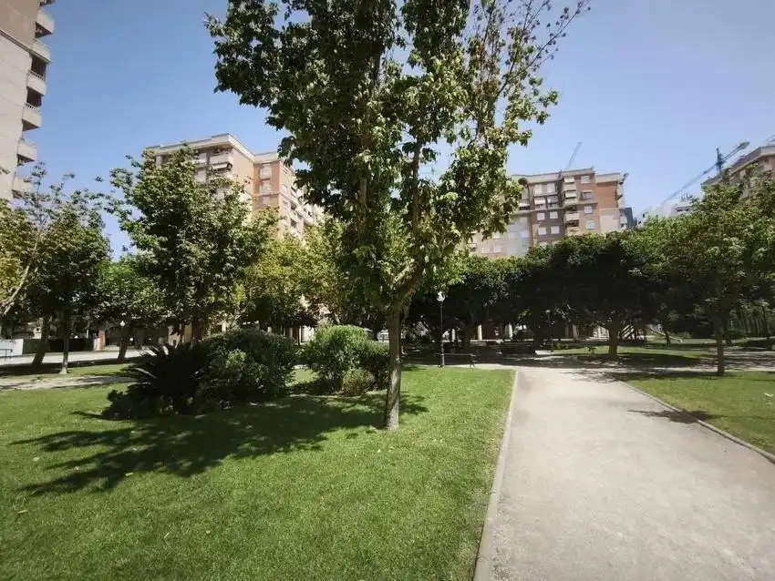 Flat for sale in Calle ENRIC VALOR, País Valencià