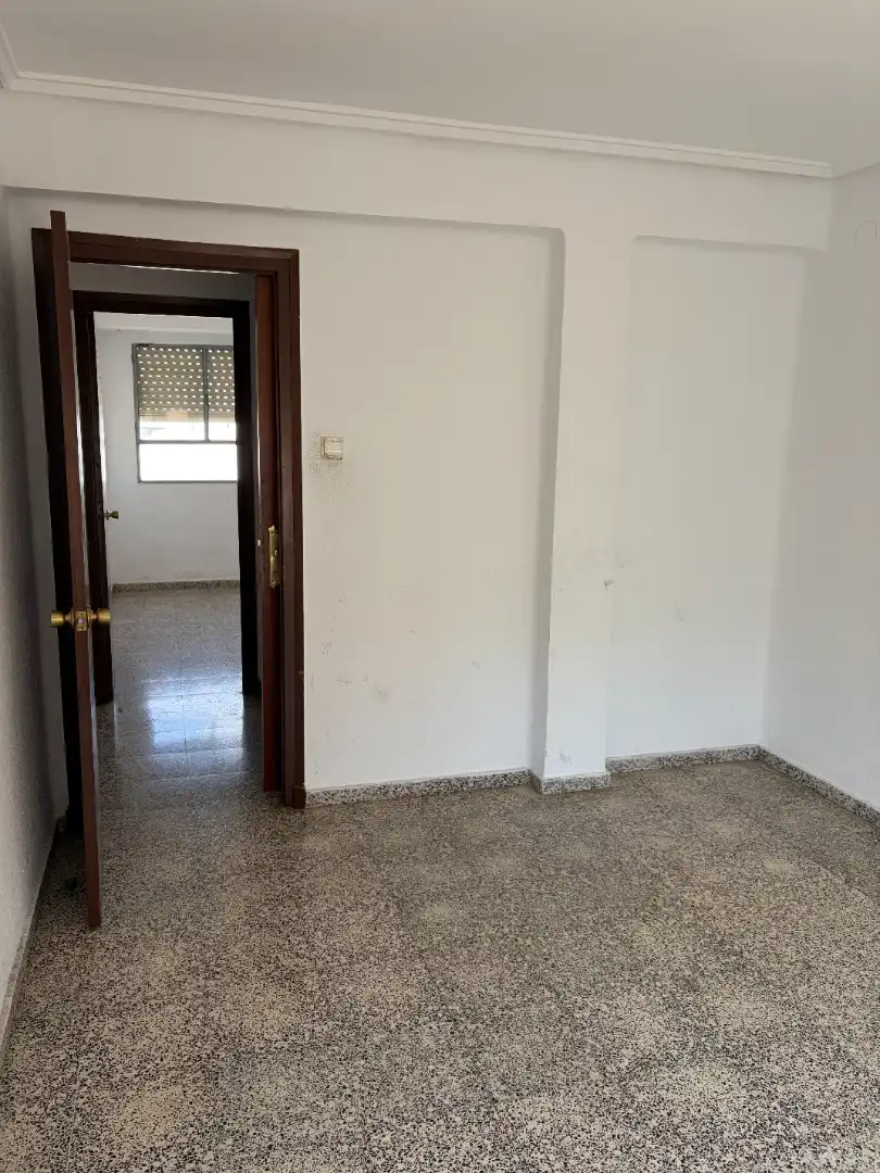 Flat with terrace for sale in Carrer de Sant Joan Bosco 45, imagen 4